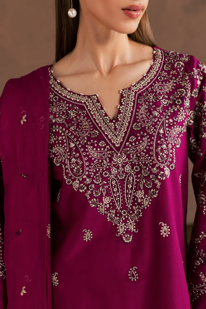 Magenta Elaya 3Pc - Embroidered Cambric Pret