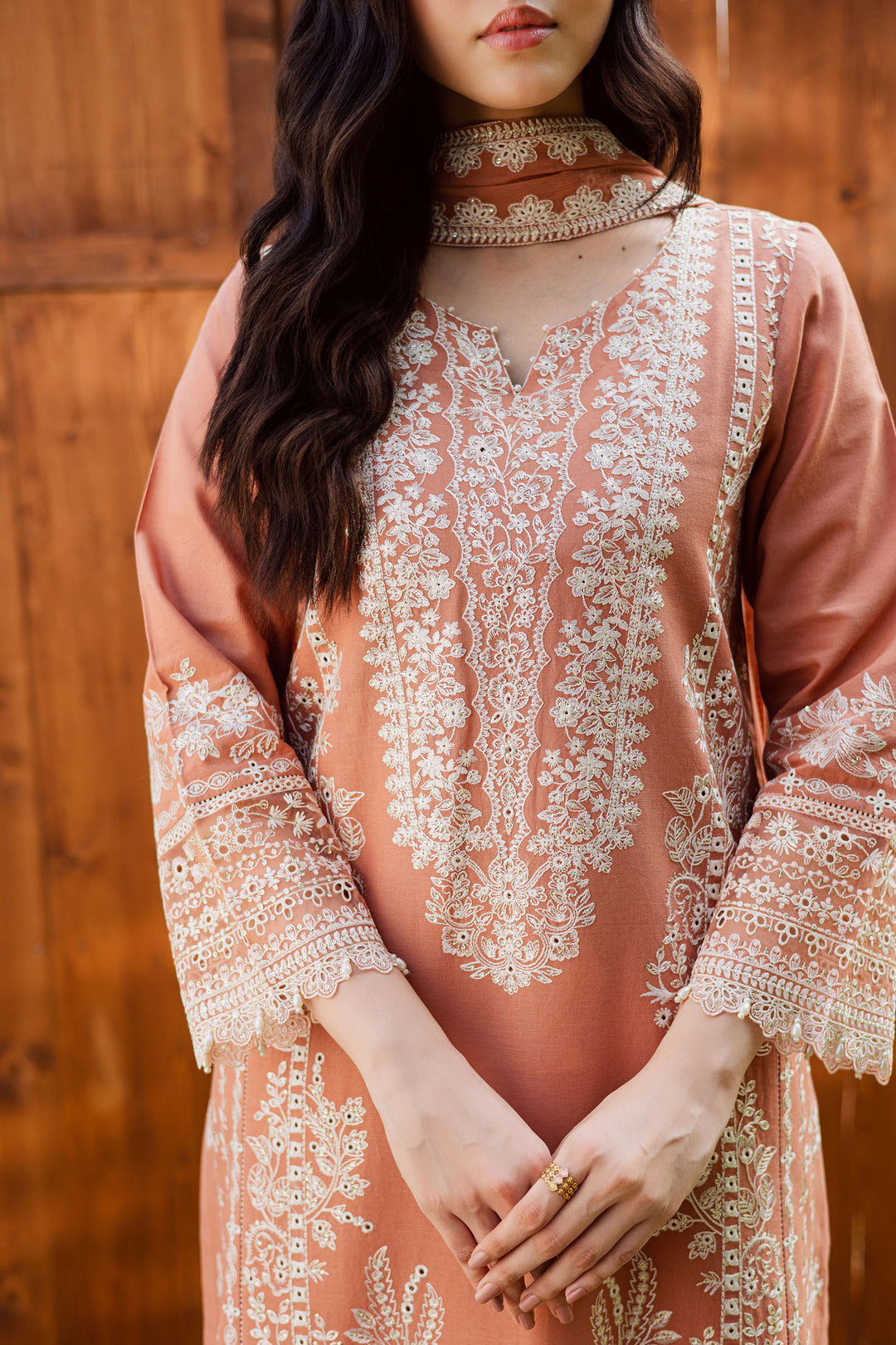 Zurah 3Pc - Embroidered Khaddar Dress